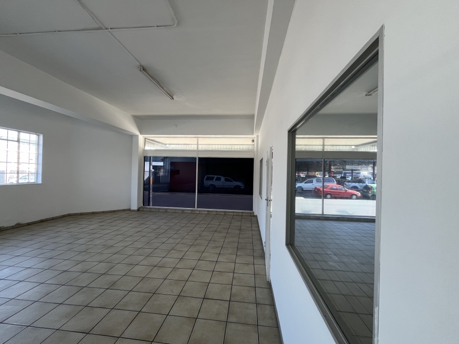 To Let commercial Property for Rent in Goodwood Estate Western Cape